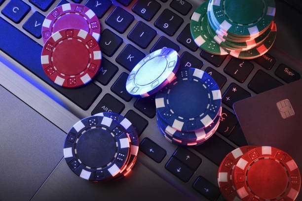 Live Bandar Poker dealer table on kointoto